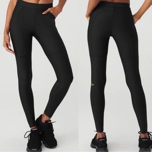 New ALO Yoga High-Waist 4 Pocket Utility Legging Black 🤌🏼
